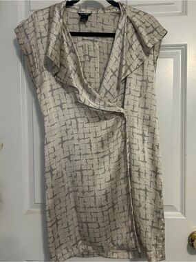 Club Monaco Silver Gray Patterned Satin Dress